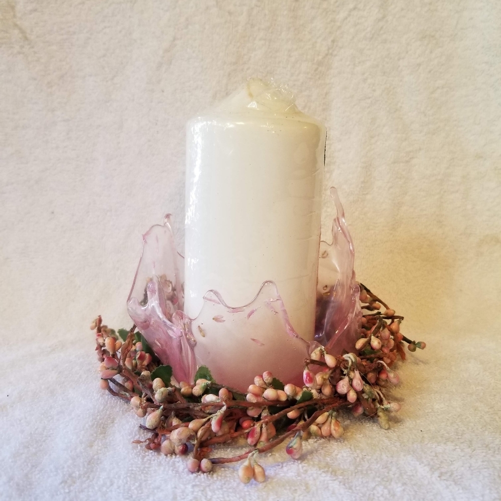 Resin candle holder